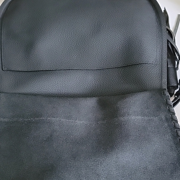 ALLSAINTS MORI BLACK PEBBLED LEATHER TOP HANDLE CROSSBODY/SHOULDER BAG - Picture 11 of 16